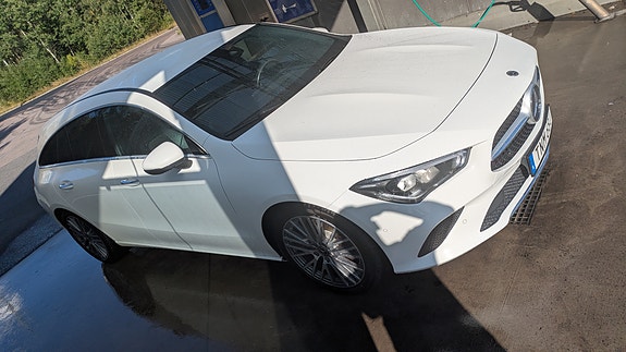 Mercedes-Benz CLA200 d 3 of 23