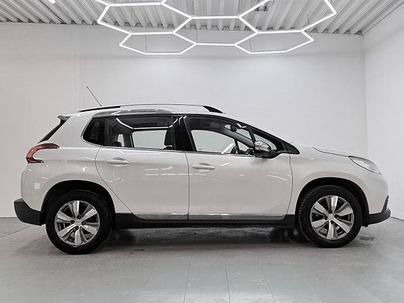 Peugeot 2008 5 of 28