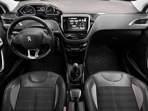 Peugeot 2008 2 of 28