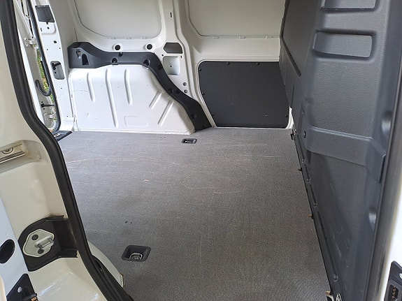 Volkswagen Caddy 20 of 20