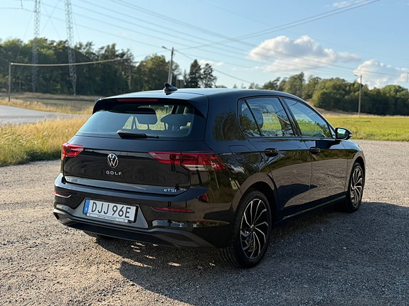 Volkswagen Golf VIII 9 of 9