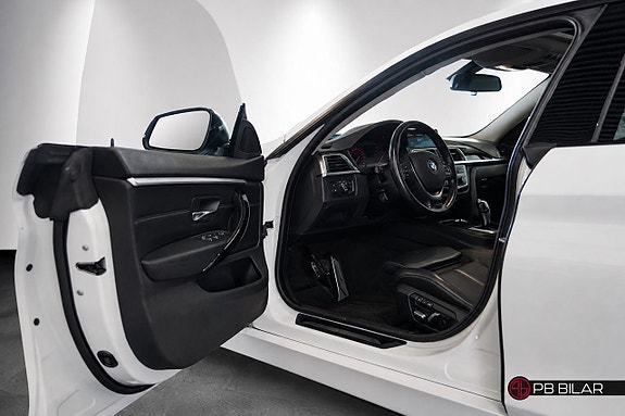 BMW 430i 11 of 26