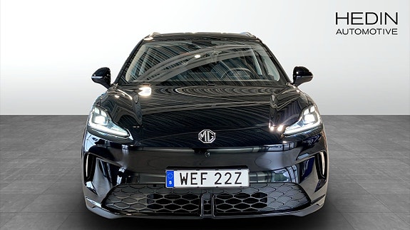 MG MG4 EV Urban 8 of 13