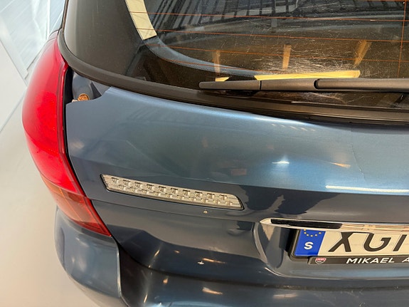 Subaru Legacy 13 of 13