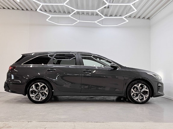 Kia Ceed 5 of 30