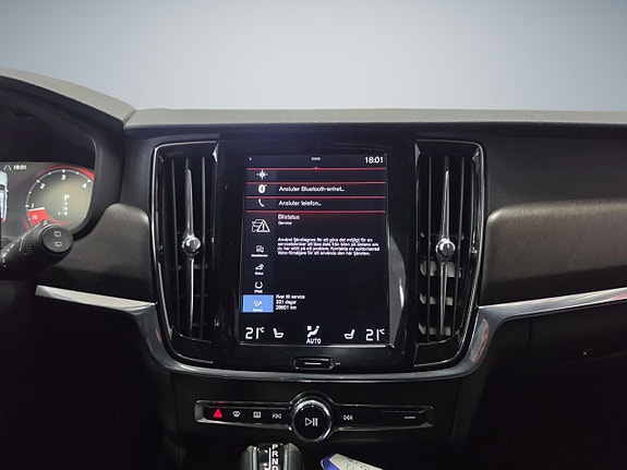 Volvo V90 Cross Country 21 of 29