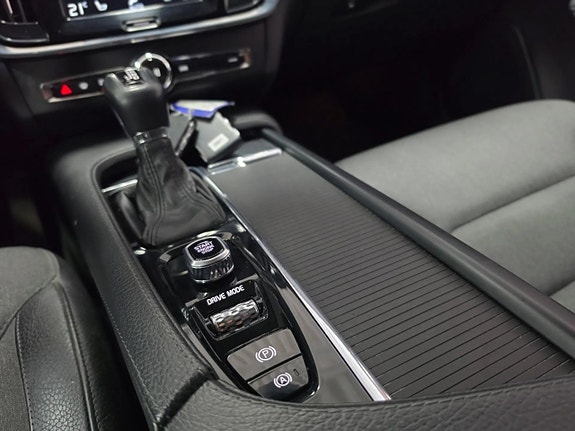 Volvo V90 Cross Country 22 of 29