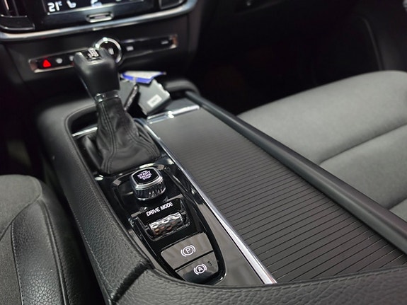 Volvo V90 Cross Country 11 of 29