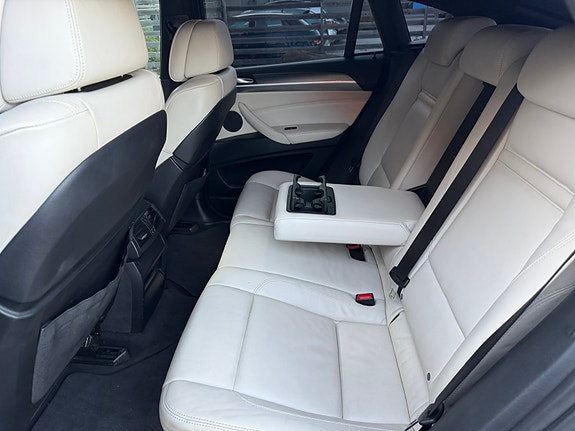 BMW X6 13 of 16
