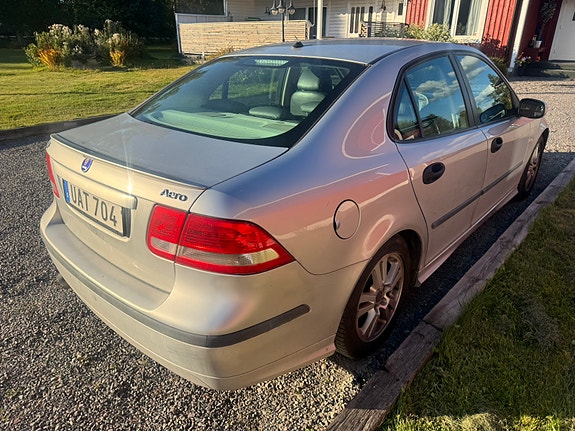 Saab 9-3 2 of 5
