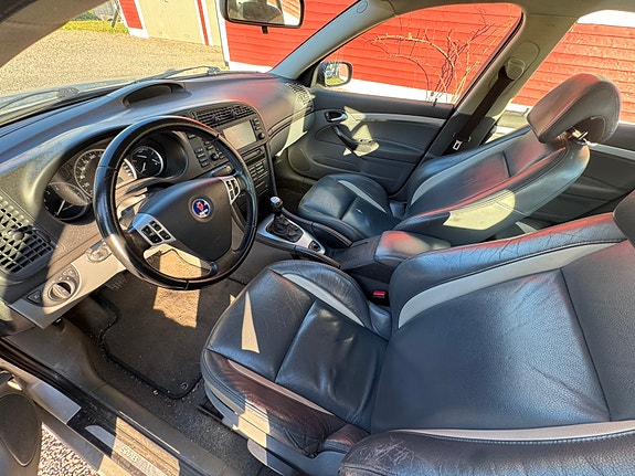 Saab 9-3 3 of 5