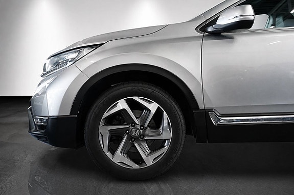 Honda CR-V 3 of 27