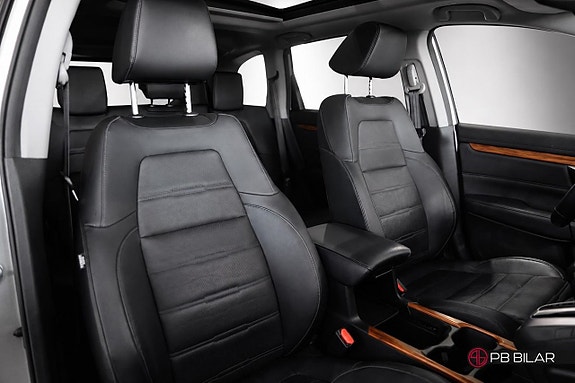 Honda CR-V 14 of 27