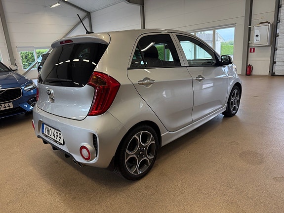 Kia Picanto 3 of 9