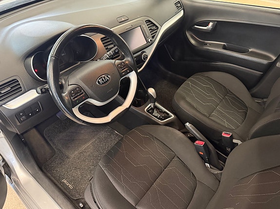 Kia Picanto 6 of 9