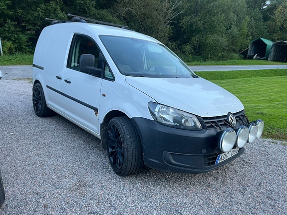 Volkswagen Caddy 2 of 4