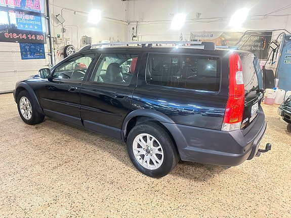 Volvo XC70 5 of 12