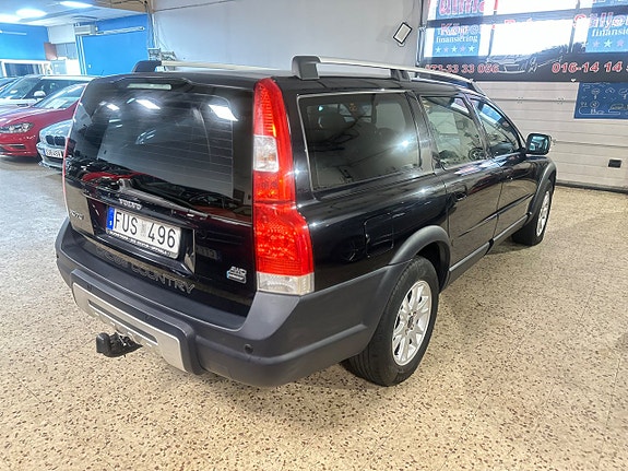 Volvo XC70 4 of 12