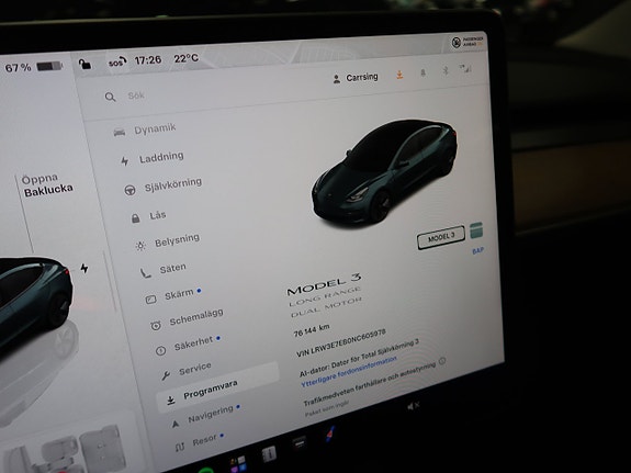 Tesla Model 3 24 of 30