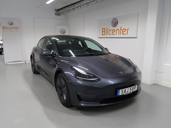 Tesla Model 3 5 of 30