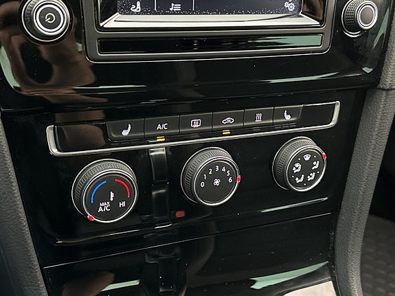 Volkswagen Golf I 22 of 29