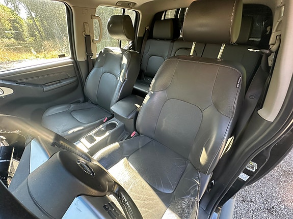 Nissan Navara 7 of 13