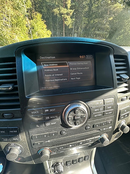 Nissan Navara 8 of 13
