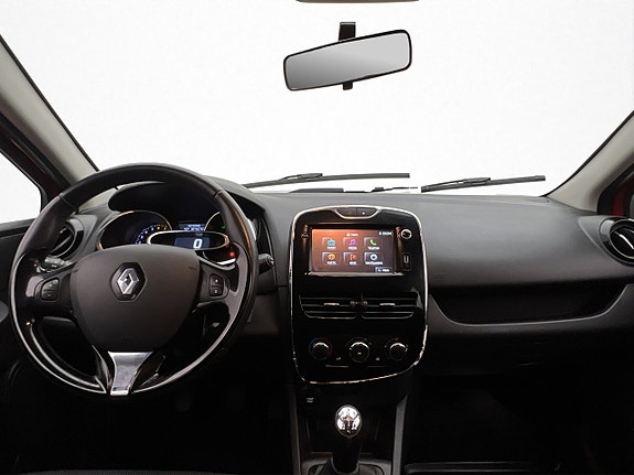 Renault Clio 12 of 27