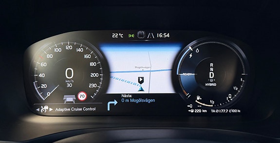 Volvo V60 16 of 27