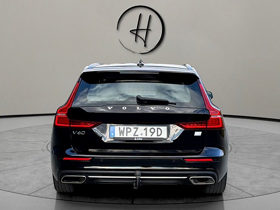 Volvo V60 4 of 27