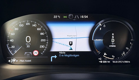 Volvo V60 15 of 27