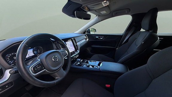 Volvo V60 9 of 27