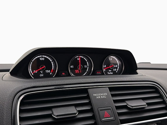 Volkswagen Scirocco 23 of 29