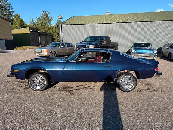 Chevrolet Camaro 14 of 30