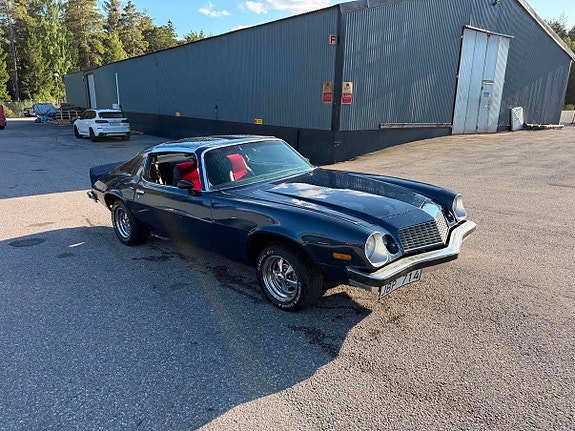 Chevrolet Camaro 12 of 30