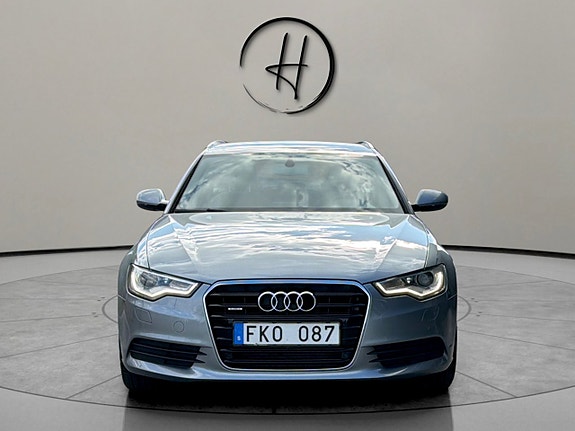 Audi A6 3 of 30