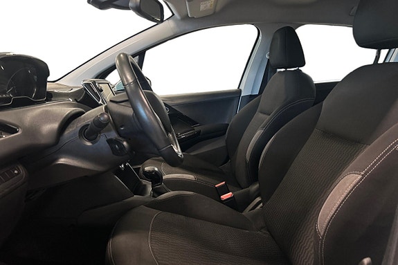 Peugeot 208 13 of 24