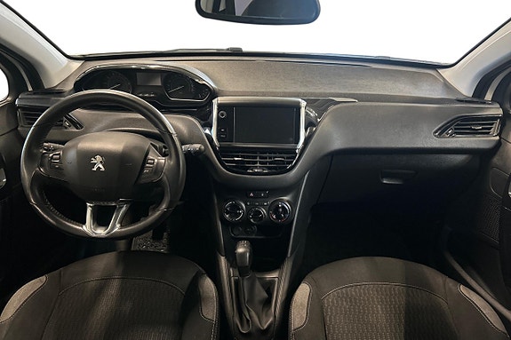 Peugeot 208 12 of 24