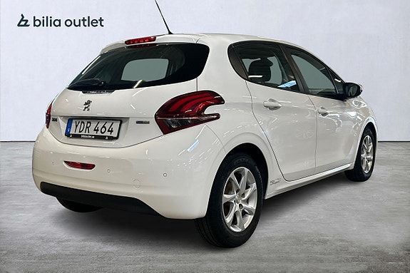 Peugeot 208 6 of 24