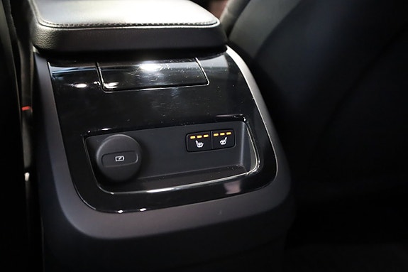 Volvo V60 19 of 28