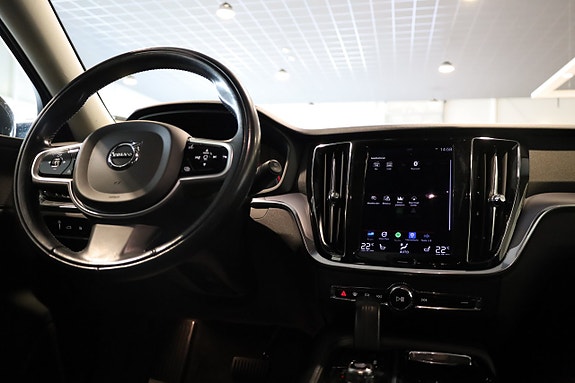 Volvo V60 18 of 28