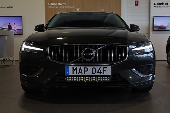 Volvo V60 7 of 28