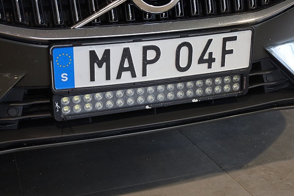 Volvo V60 11 of 28