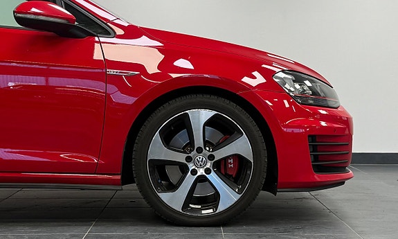 Volkswagen Golf I 4 of 21