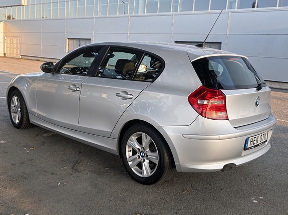 BMW 118d 4 of 10