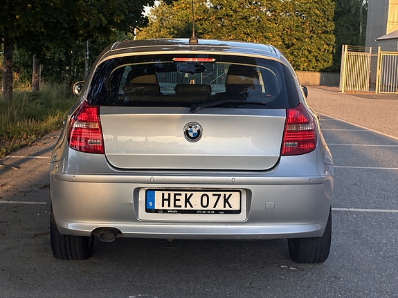 BMW 118d 3 of 10