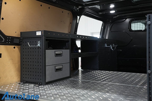 Ford Transit Custom 15 of 30