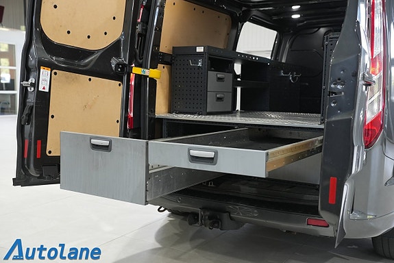 Ford Transit Custom 14 of 30