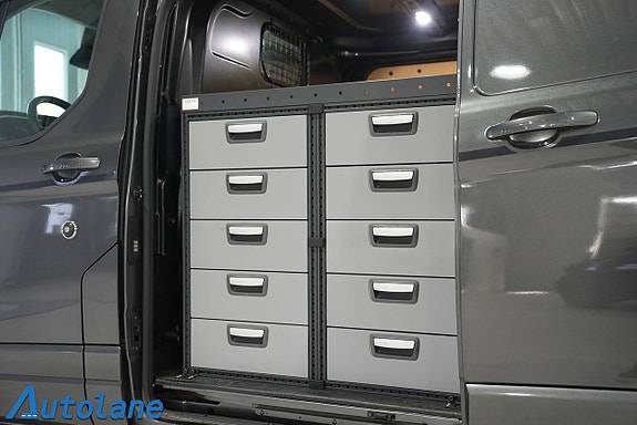 Ford Transit Custom 18 of 30