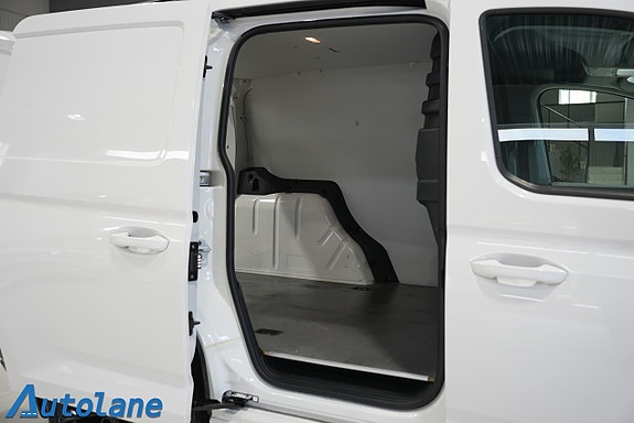Volkswagen Caddy 14 of 27